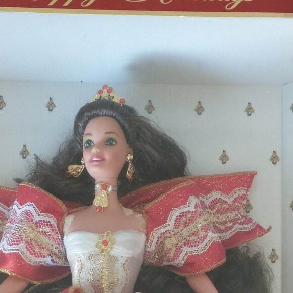 NWT 1997 Happy Holidays Special Edition 10th Anniversary Barbie - Picture 4 of 8